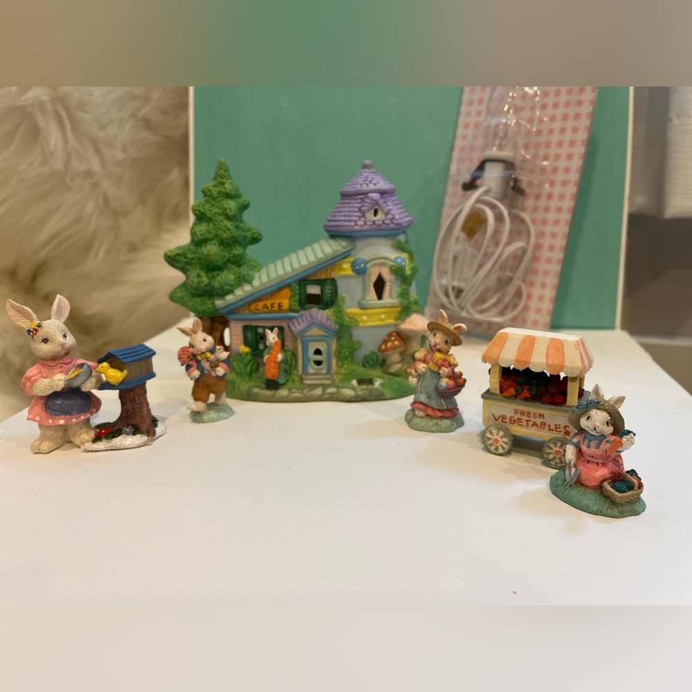 Cottontale Cottages Easter Village "Carrot Cafe" Easter Town 1999, Bundl…